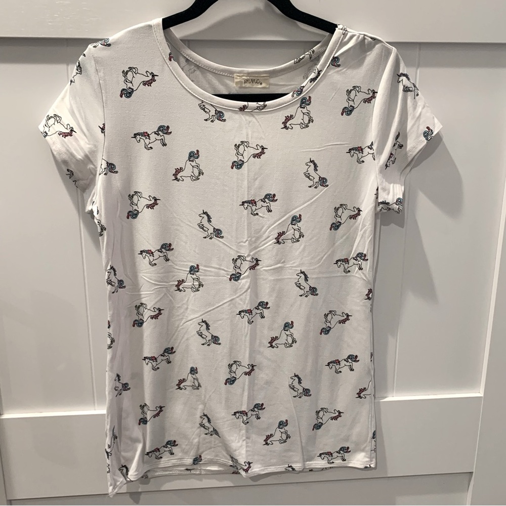 Unicorn tee